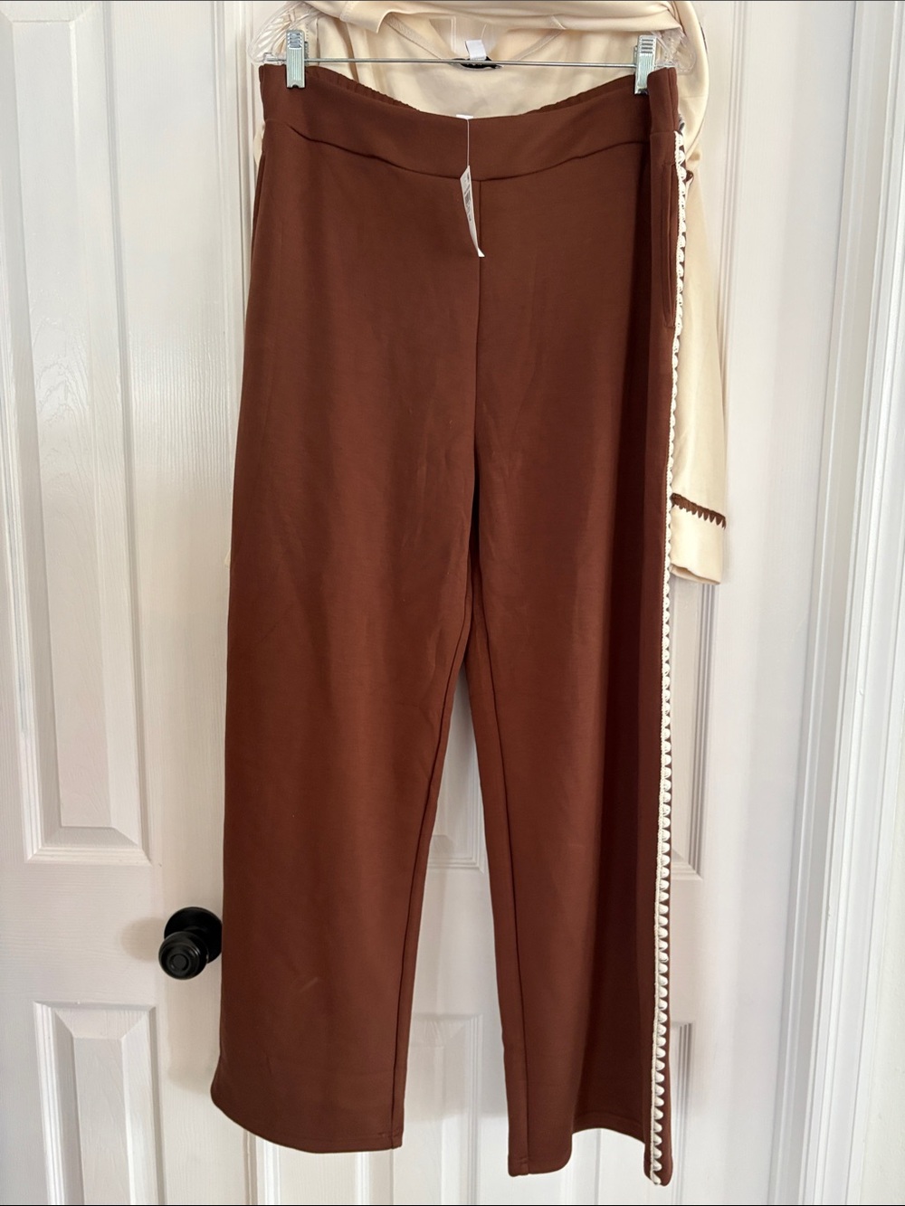 And Now This blanket stitch soft touch Western Athleisure Sweatshirt Set XL NWT - Picture 9 of 10
